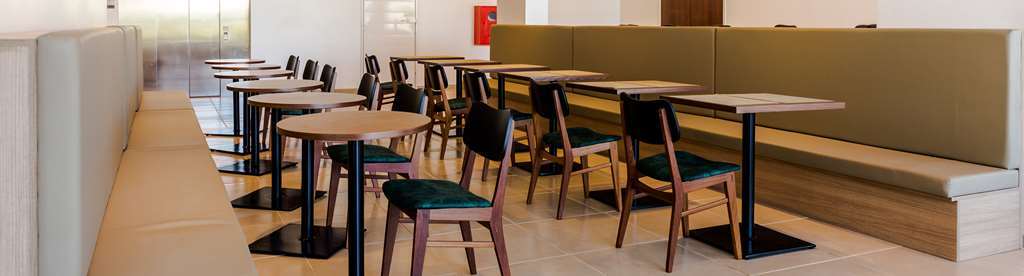 Tulip Inn كامبوس دوس جويتاكازيس المظهر الخارجي الصورة